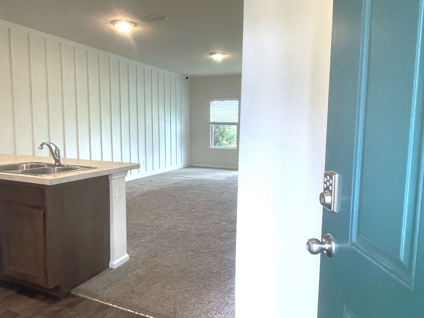 2/2.5 Townhouse available for rent – photo 3