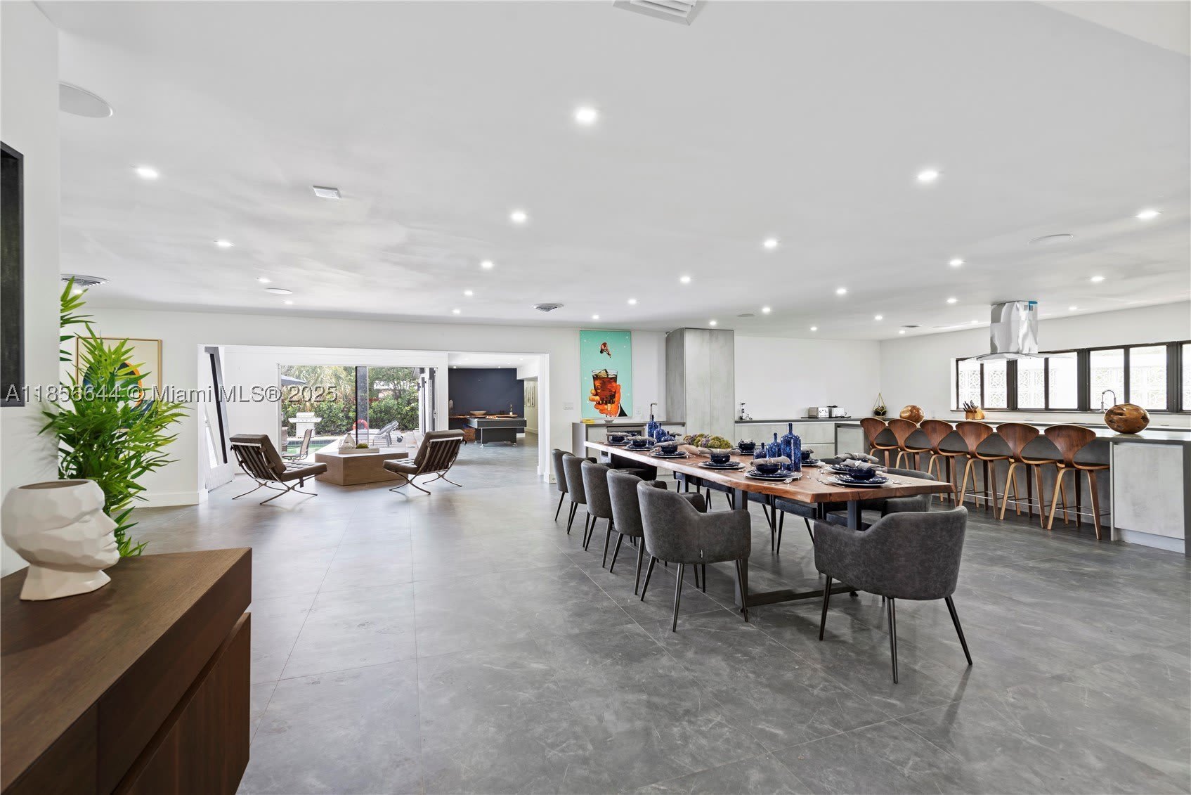 4322 Polk St – photo 4
