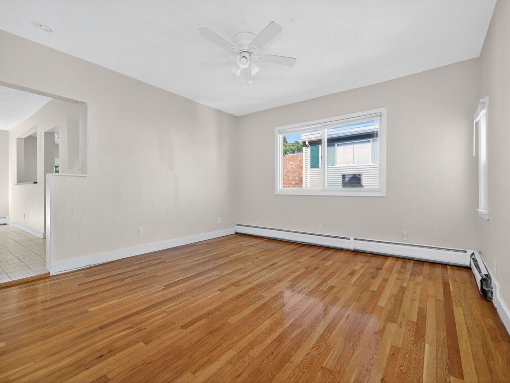 6 Knollin St – photo 3