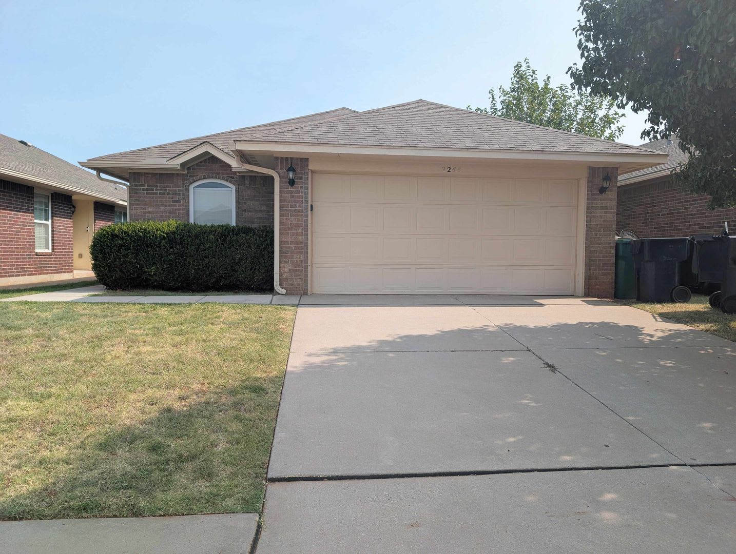 Modern Living in Edmond – photo 1