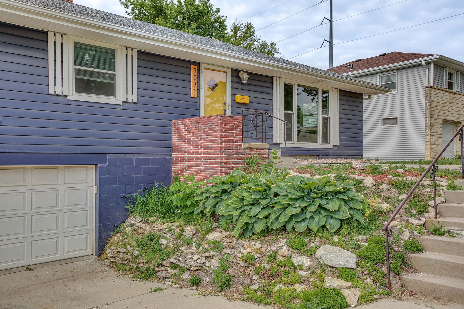7071 Izard St – photo 2