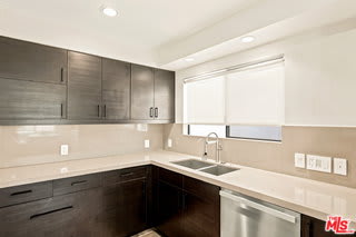 23 Privateer Street – photo 1