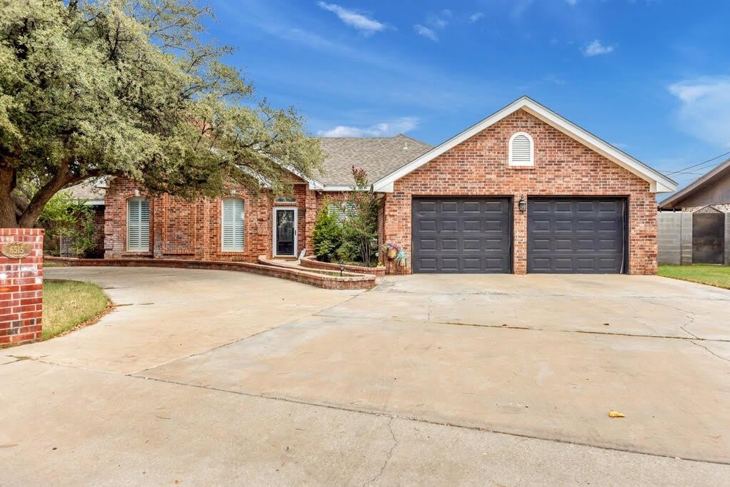 6515 Amber Dr – photo 2