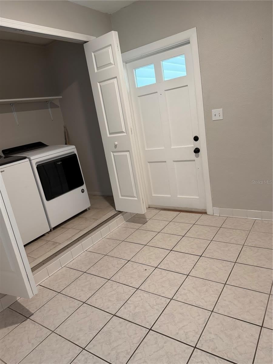 2419 WELLS AVENUE – photo 4