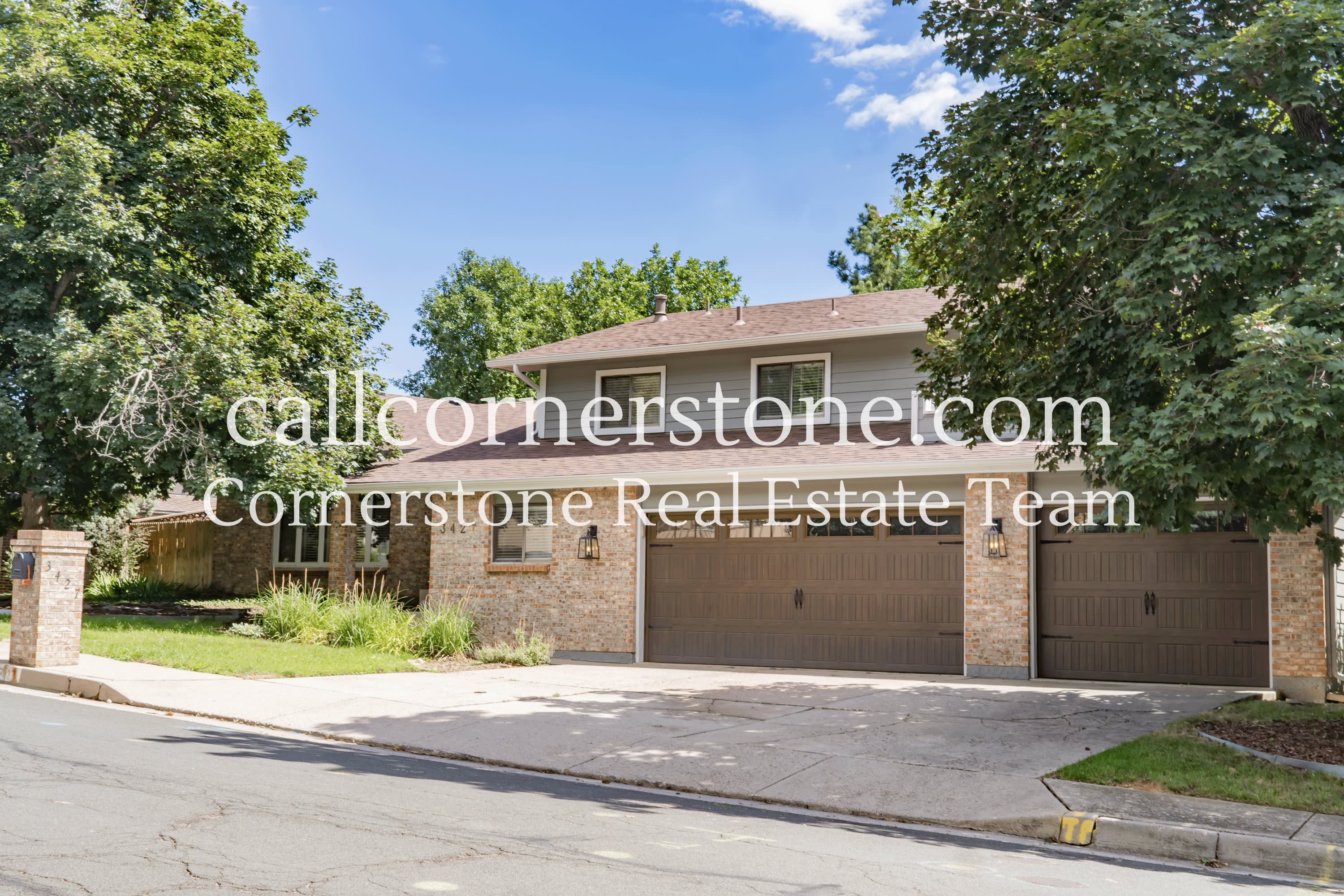 3427 Clubheights Drive – photo 1