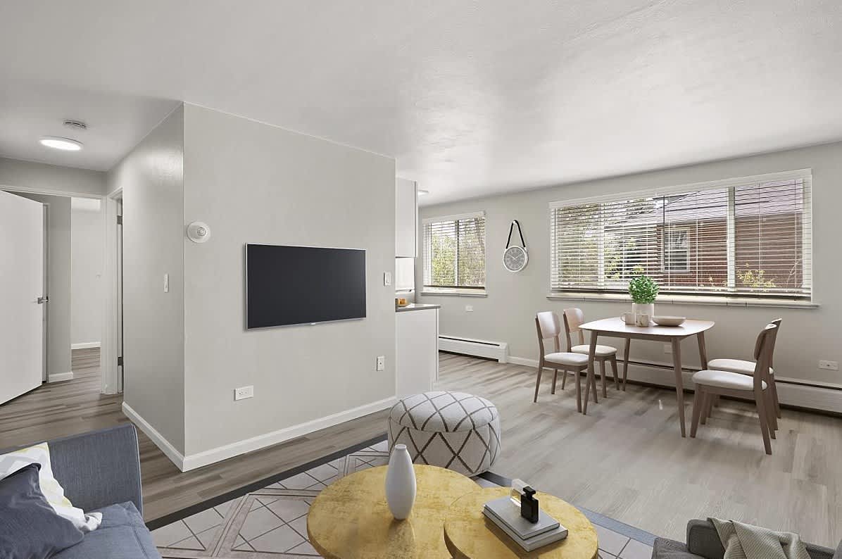 1325 Madison Apartments – photo 3