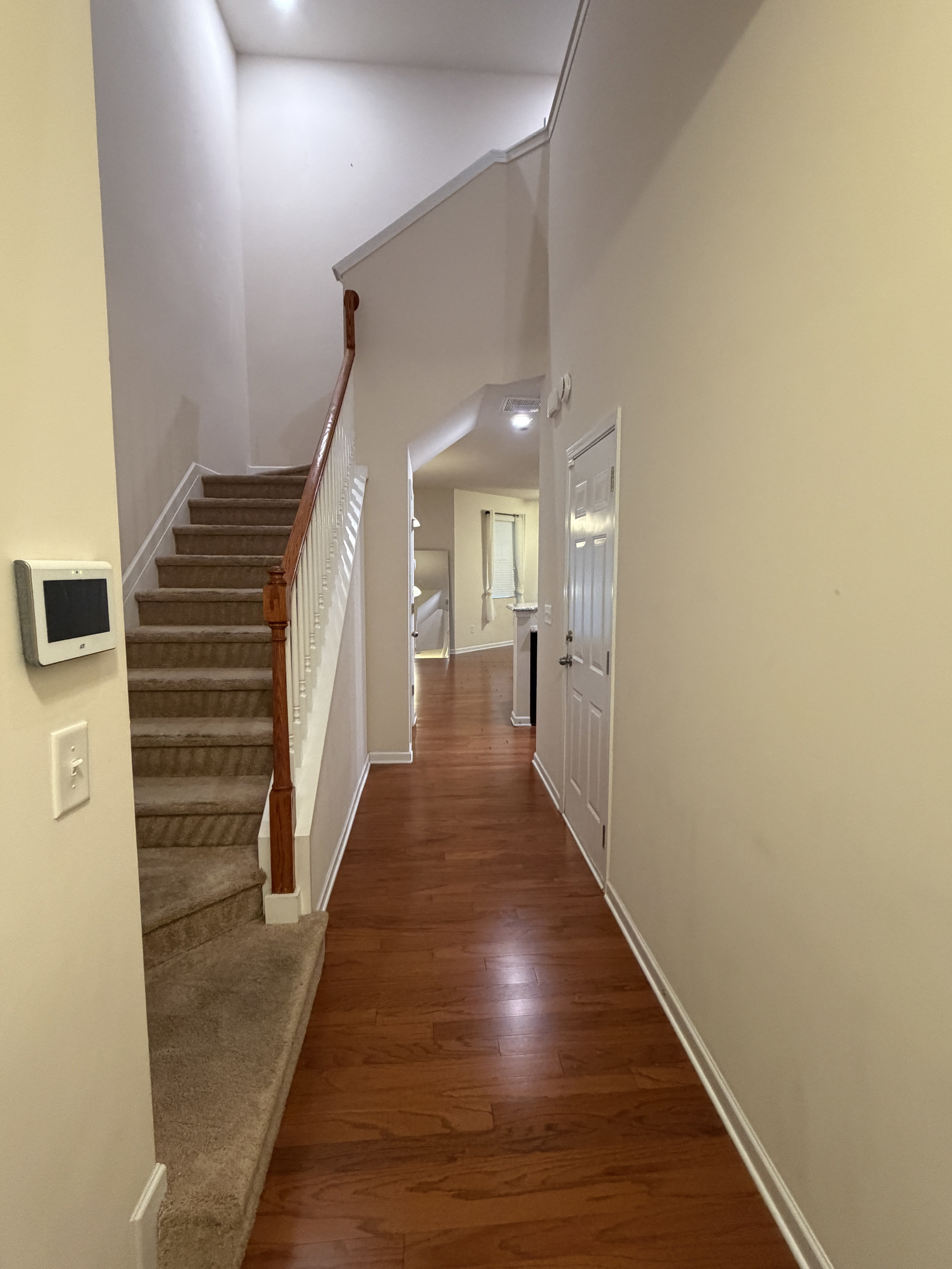 2721 Sawbridge Lane – photo 3