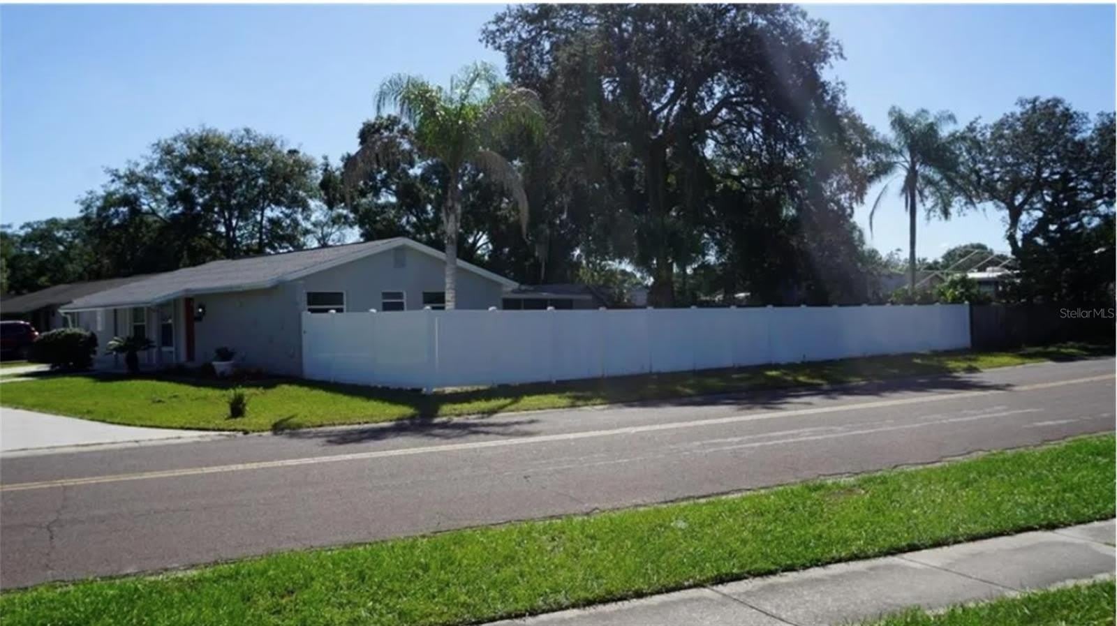 8518 Woodlake Drive – photo 2