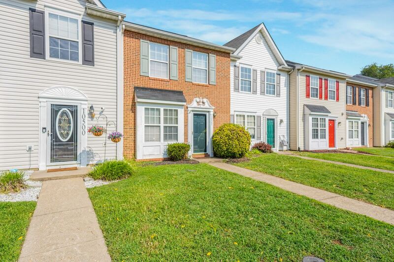 10502 Guilderland Court – photo 2
