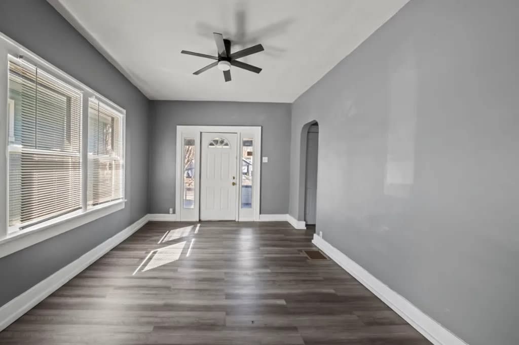409 North Temple Avenue – photo 2