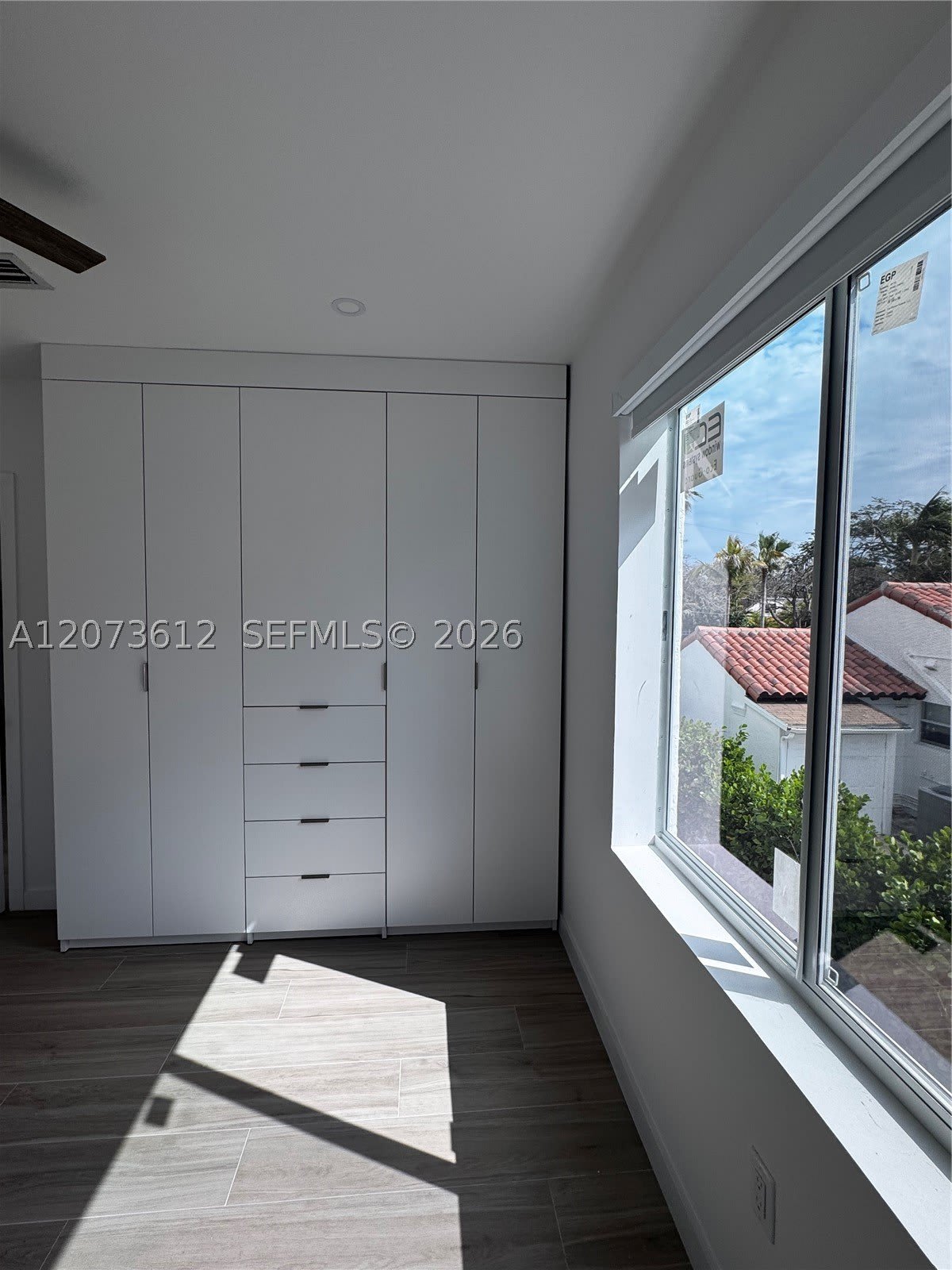 2855 Royal Palm Ave – photo 5