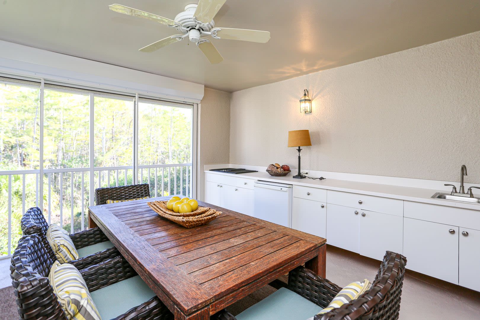 ** 3/2 VERY NICE TOWNHOUSE AVAILABLE FOR SEASON OR ANNUAL RENTAL ** FALLING WATERS ** NAPLES – photo 5
