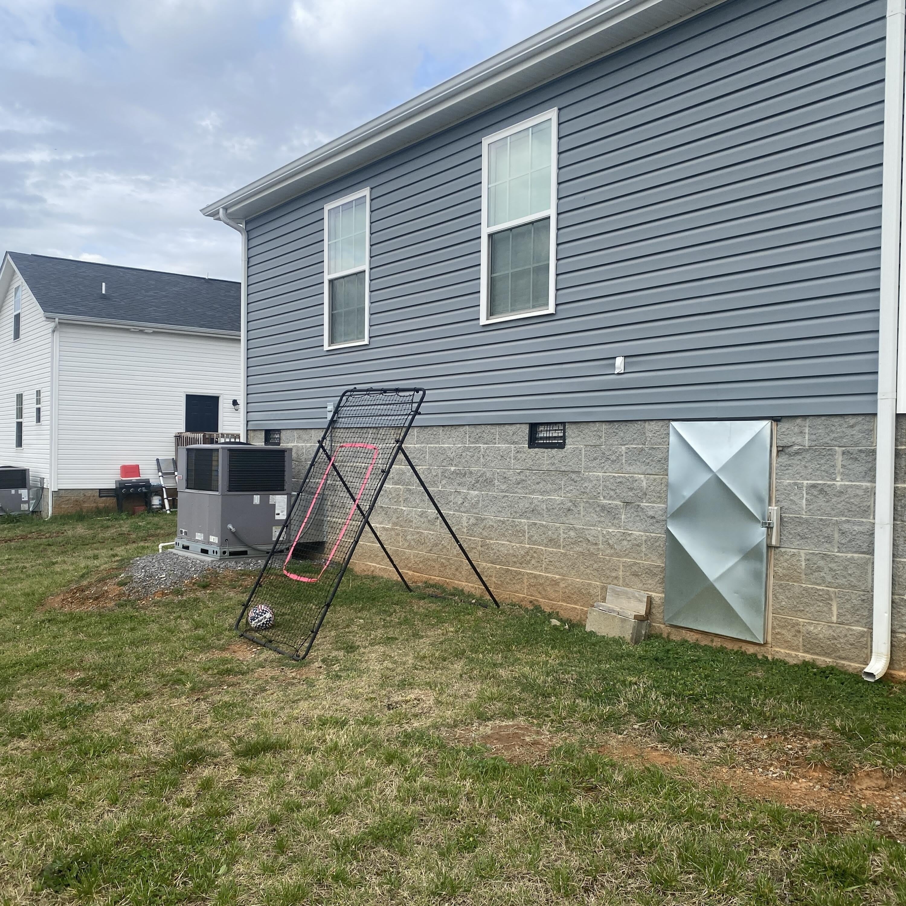 430 E Converse Street – photo 3