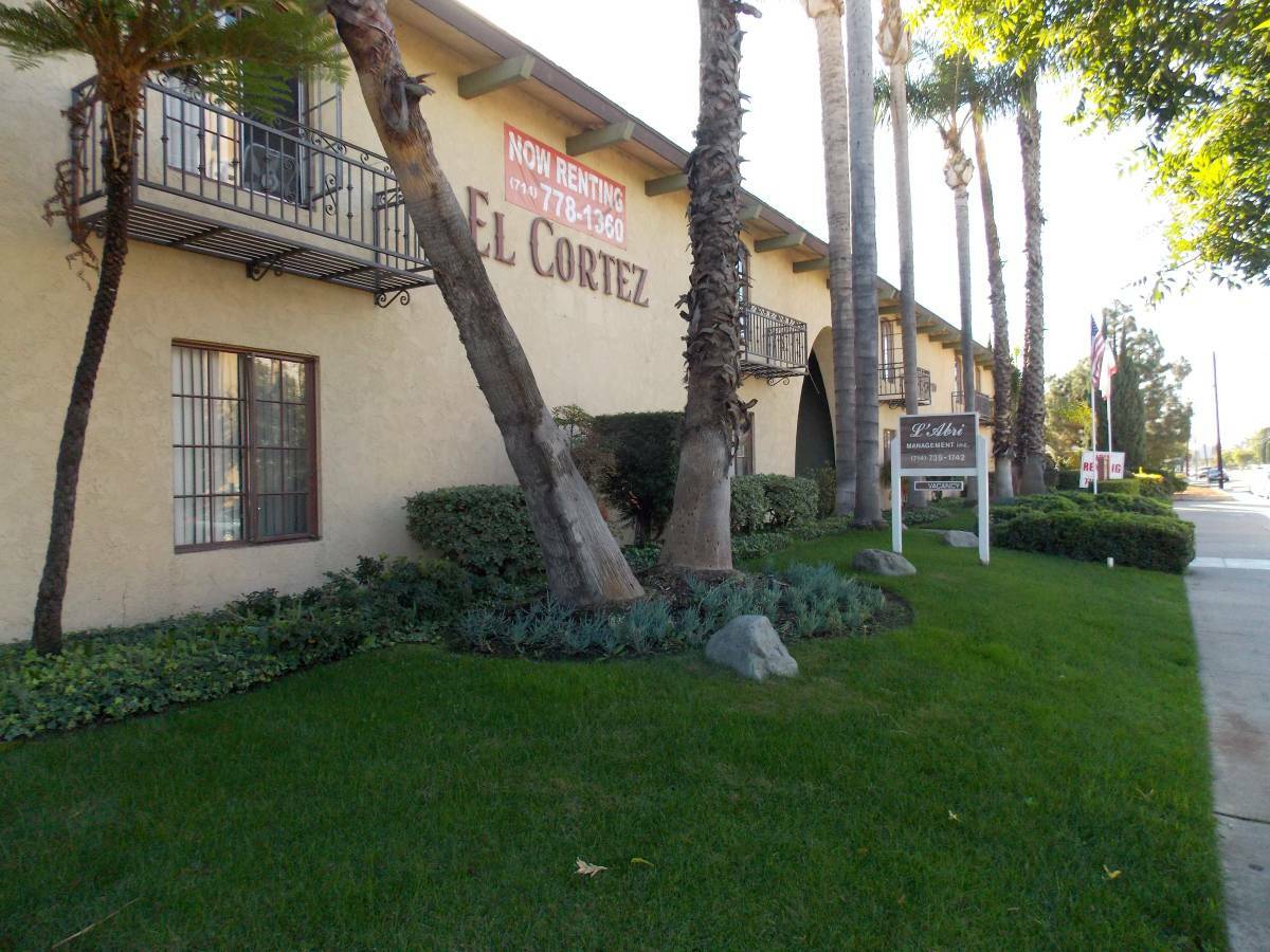 El Cortez – photo 2