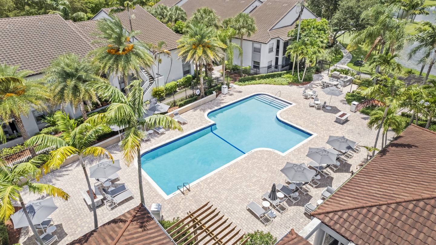 Centro at Davie Apartments – photo 1