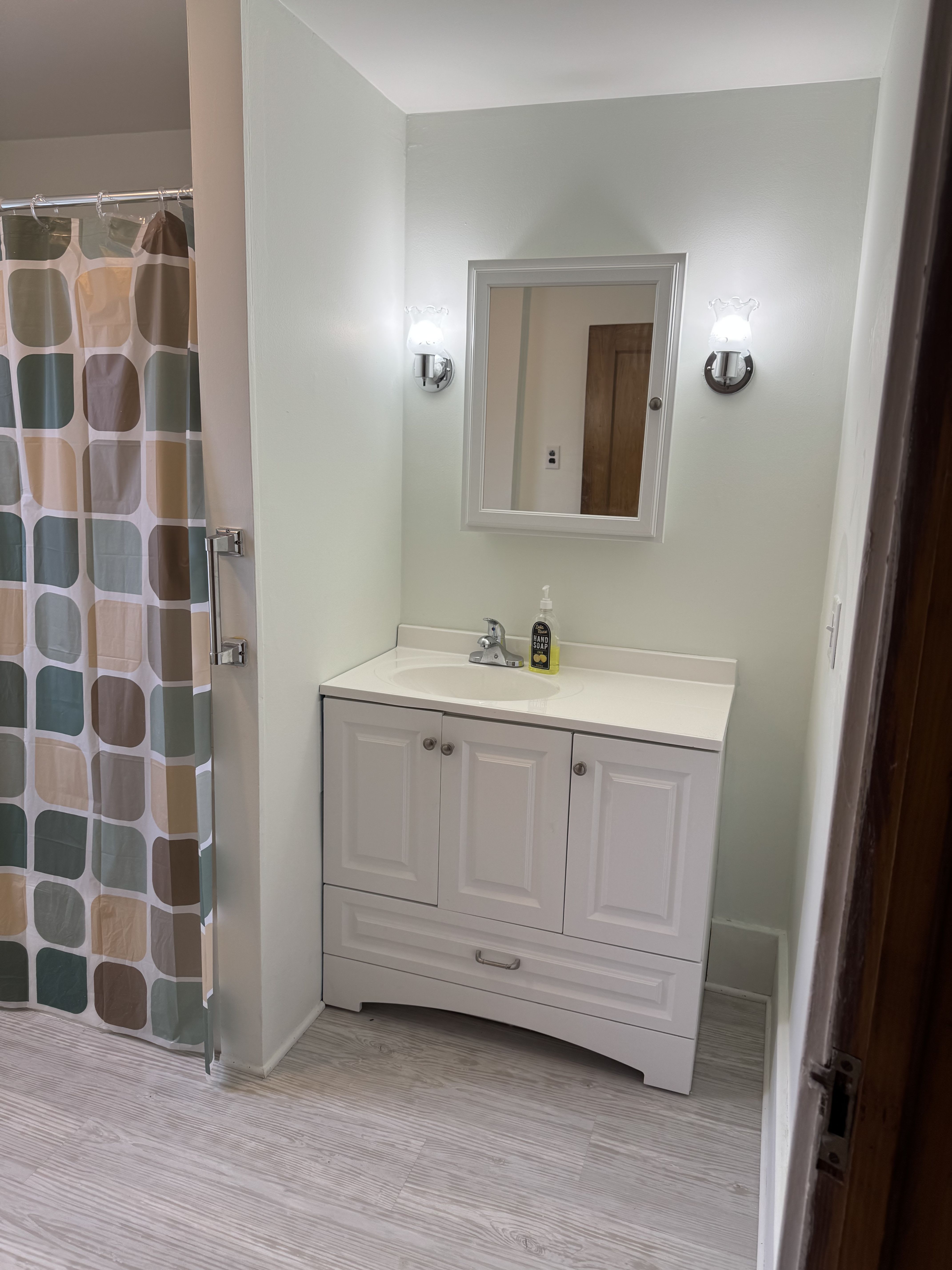 83 Navarre Rd – photo 4