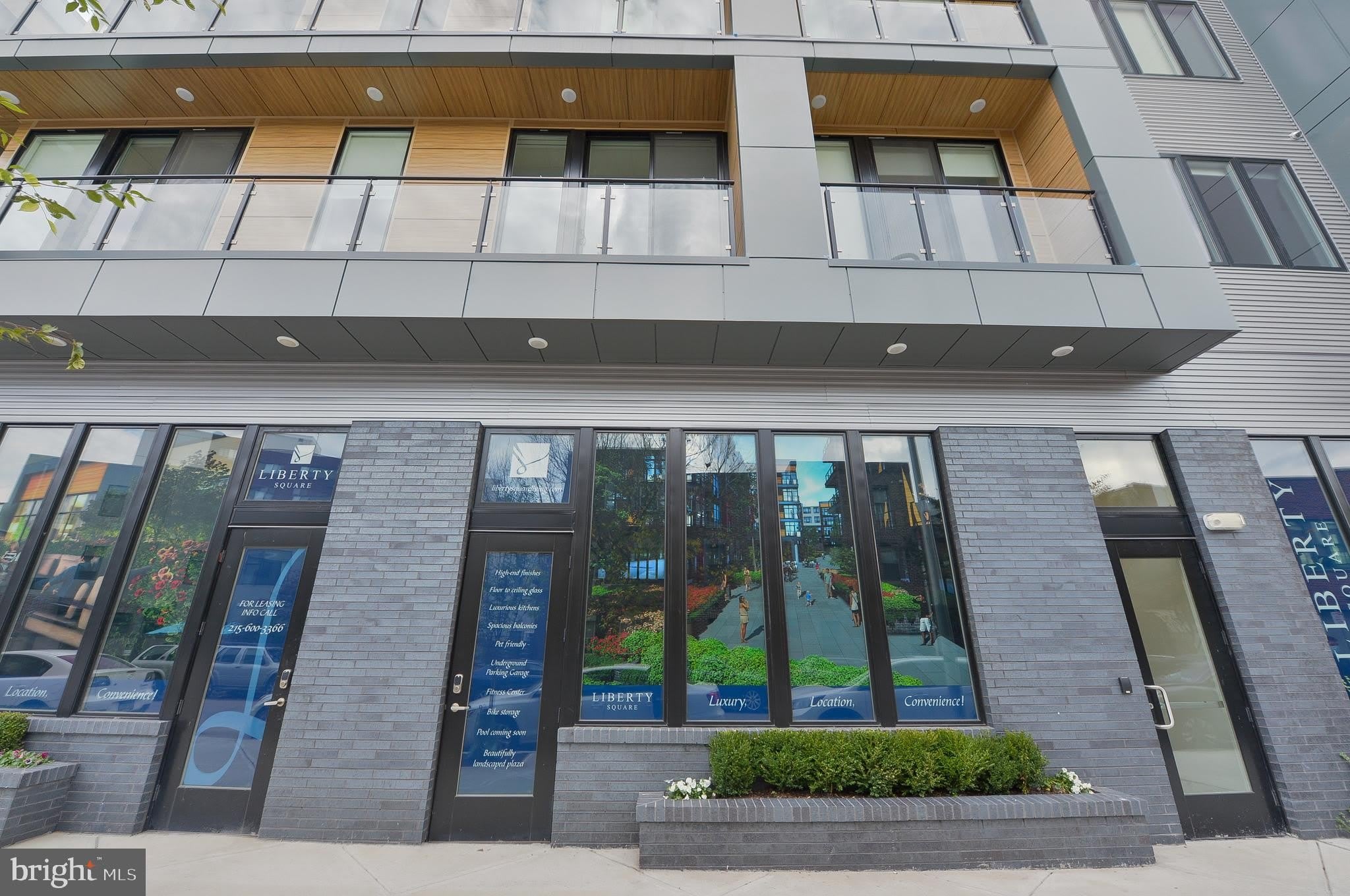 236 Thompson Street – photo 3