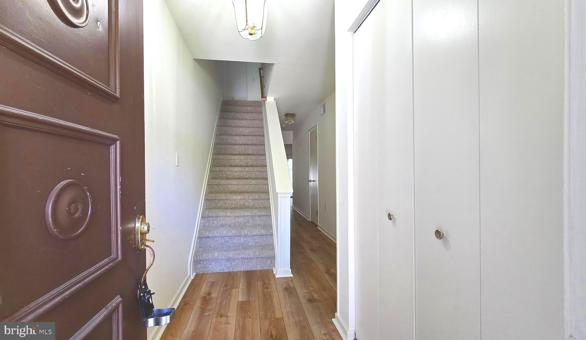 25 Village Drive – photo 5