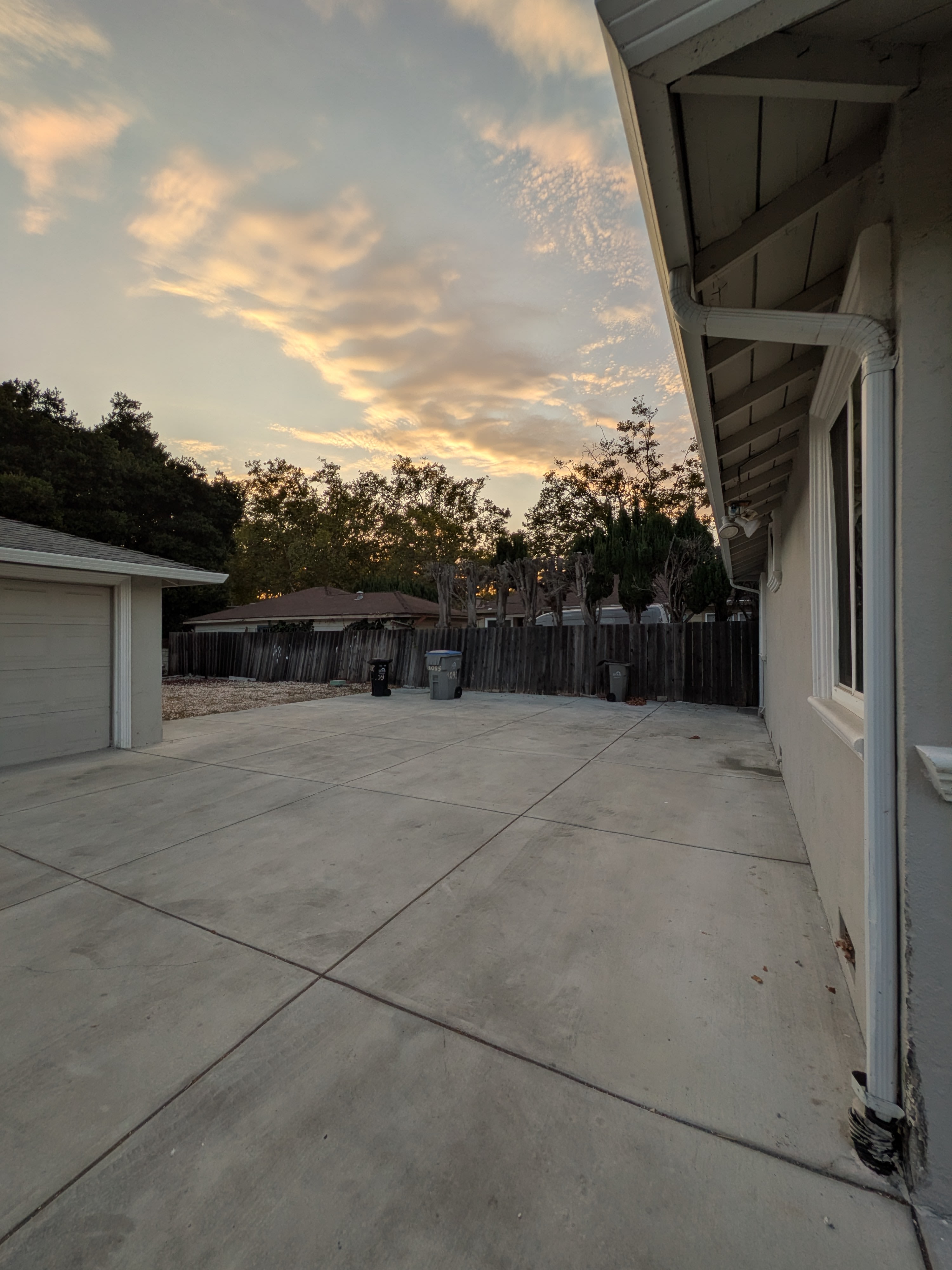 1095 N 4th St Unit 2 – photo 1