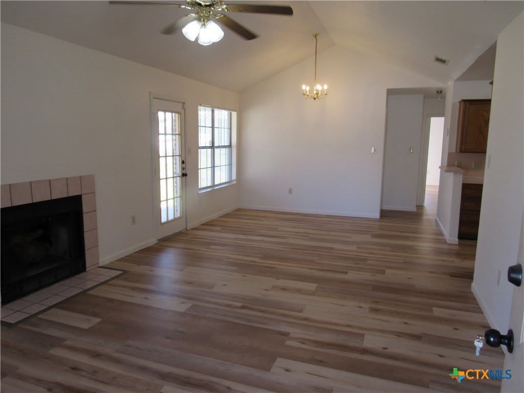 3004 Honeysuckle Circle – photo 2