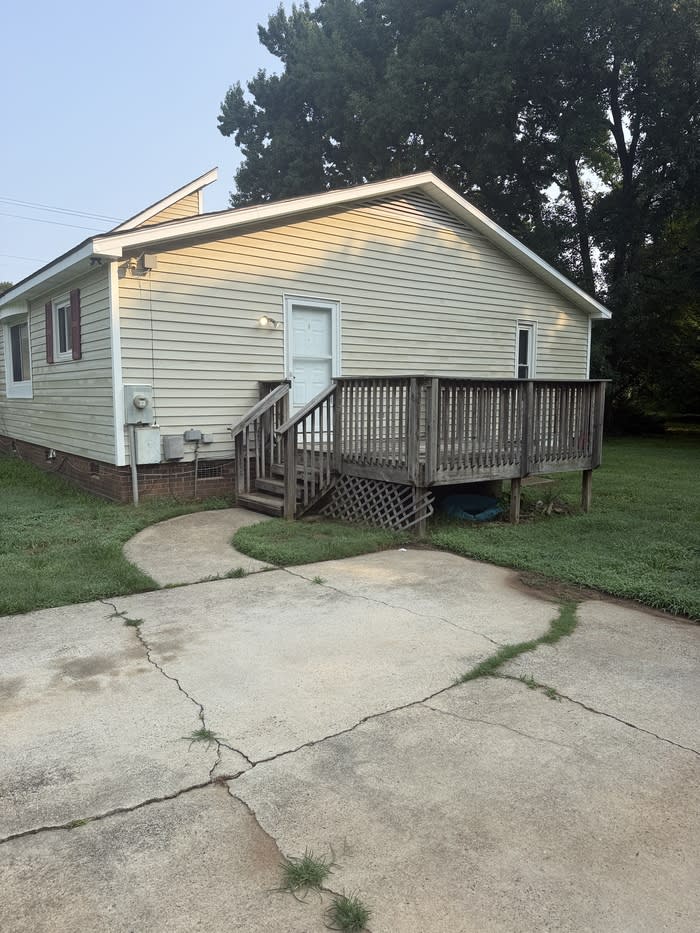 5897 Weddington Road – photo 3