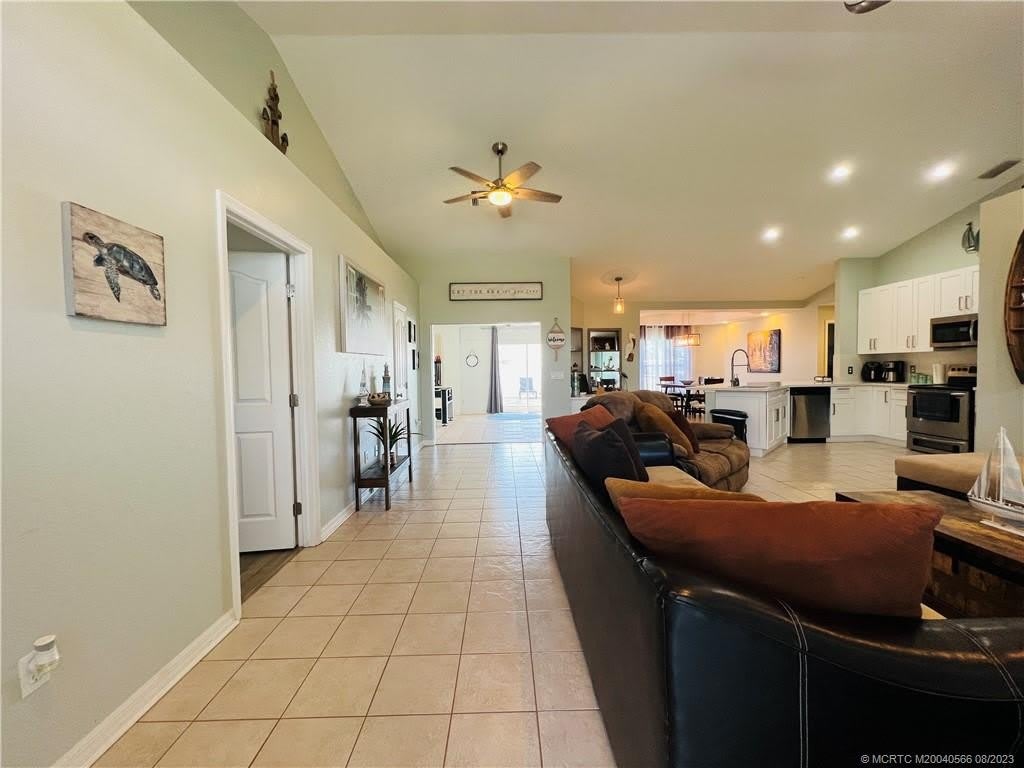 1309 Carlton Ct – photo 4