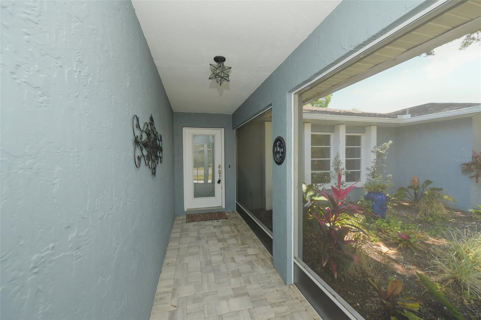 1625 BAY HILL Circle – photo 5