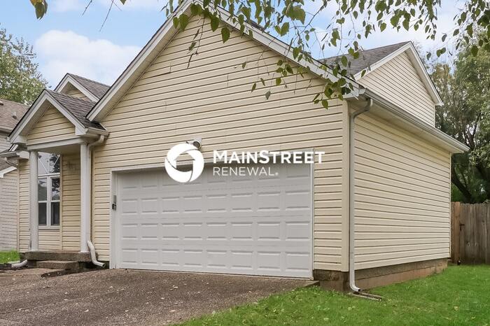 10812 Pineview Court – photo 4
