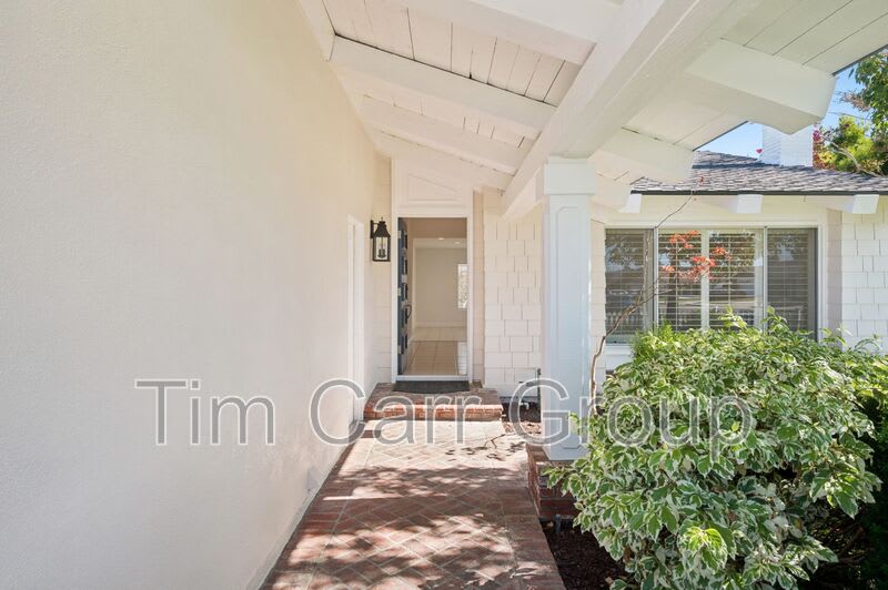 8822 Bellshire Drive – photo 2