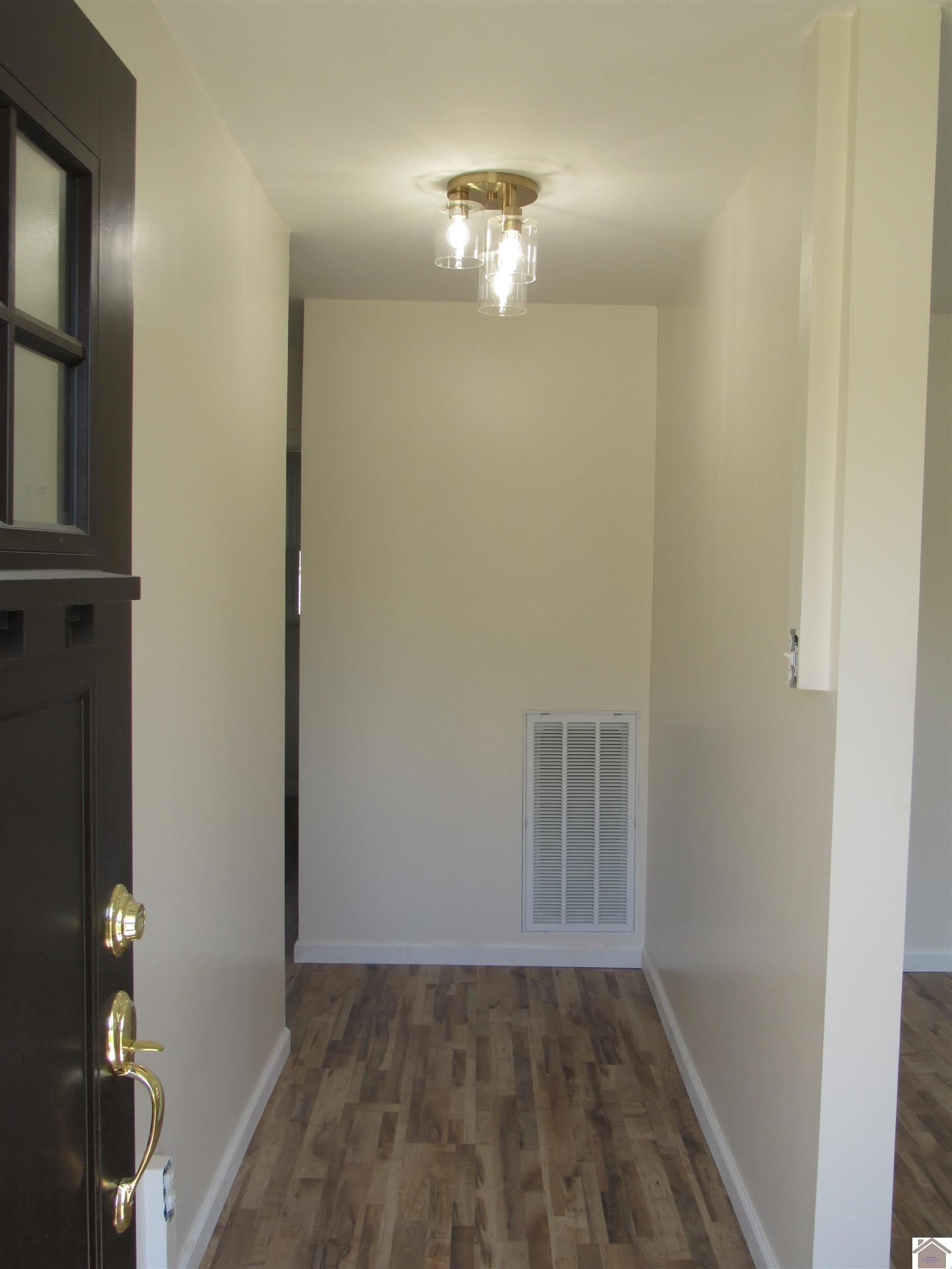 2607 Jackson St – photo 3