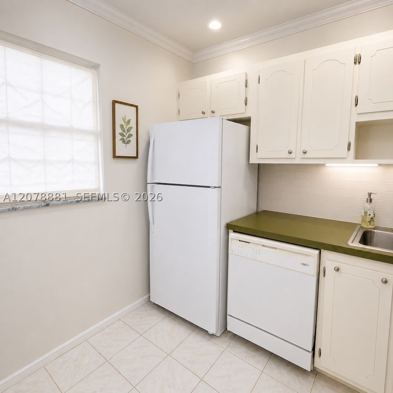 301 Cambridge Rd – photo 3