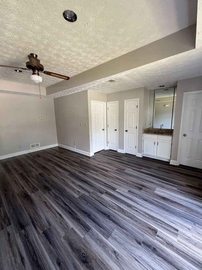 2107 Fairway Court Southeast – photo 5