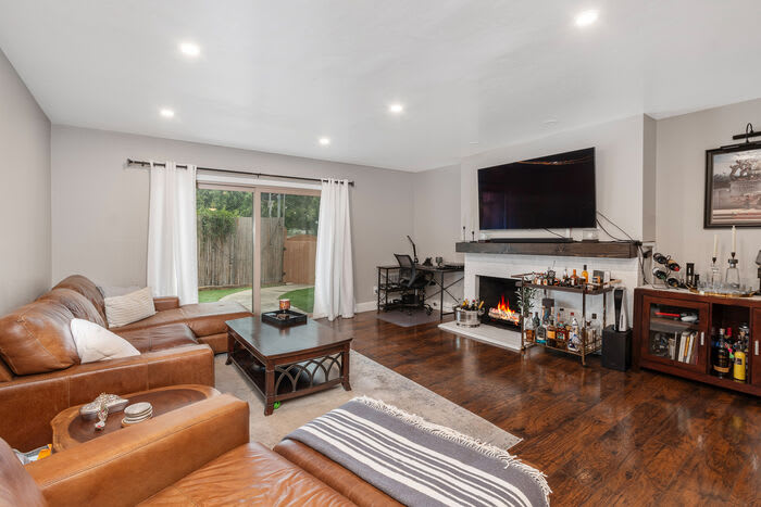 6821 Alvarado Road – photo 5