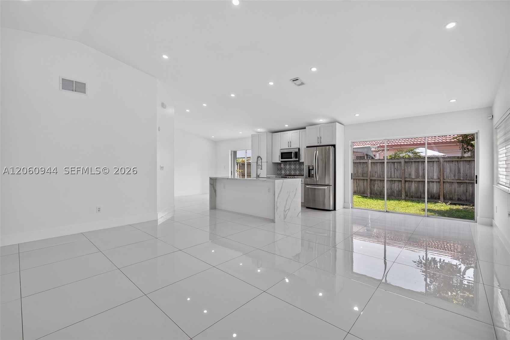 15772 SW 74th Ln – photo 5