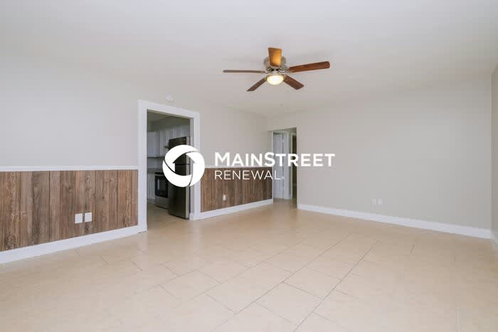 6351 Skyline Court – photo 3