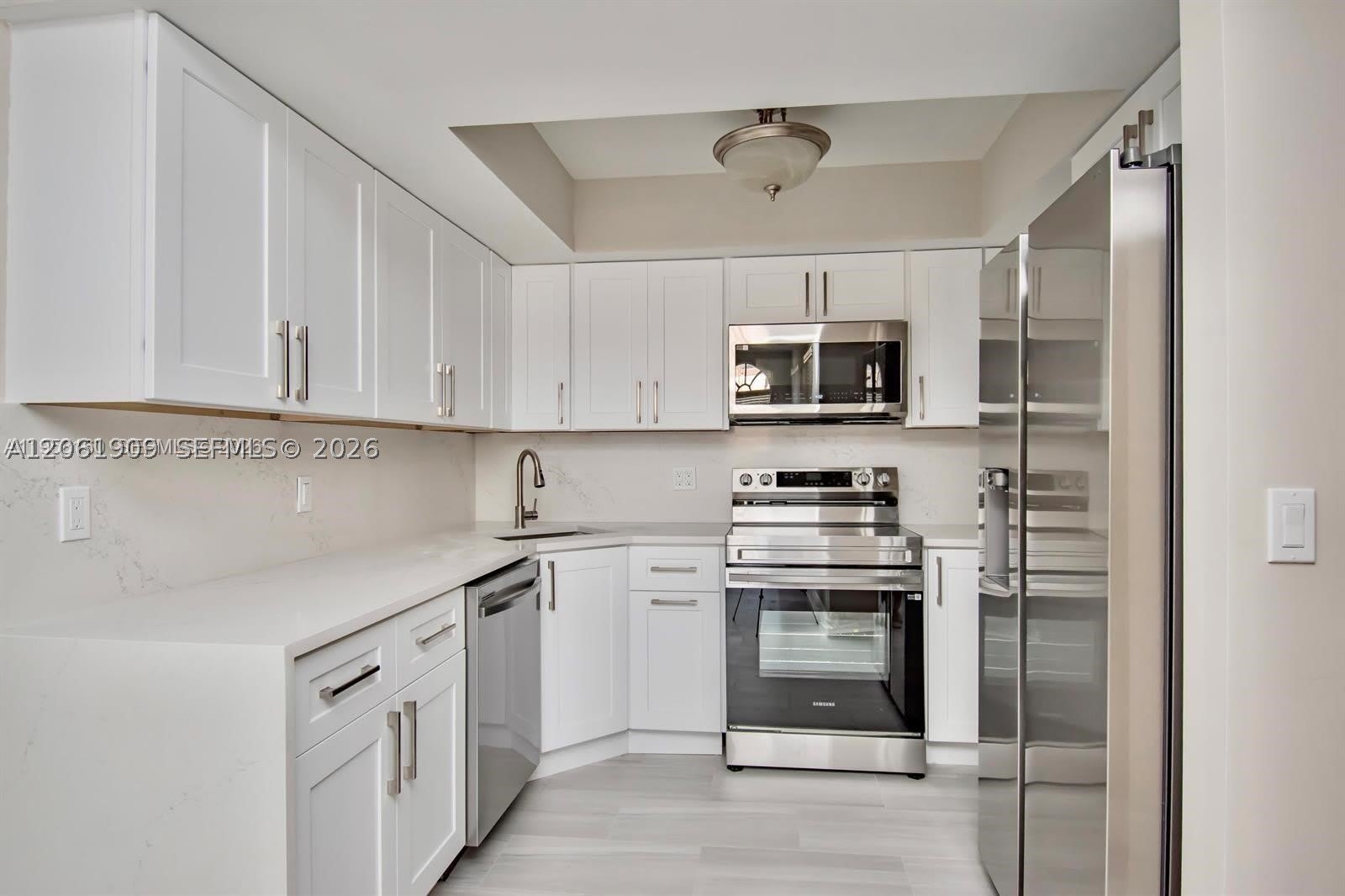 4240 Village Dr – photo 5