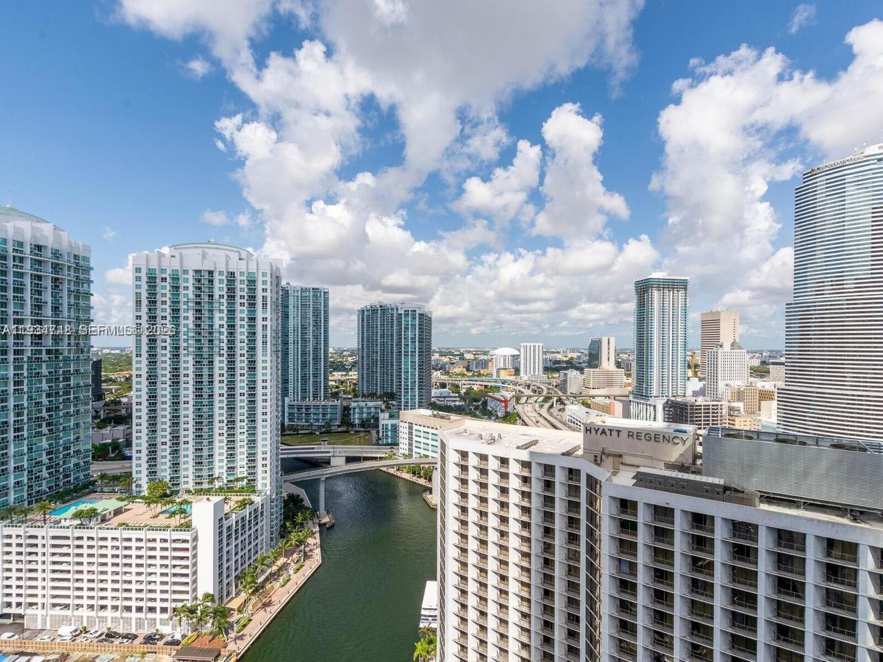 200 Biscayne Blvd Way – photo 4