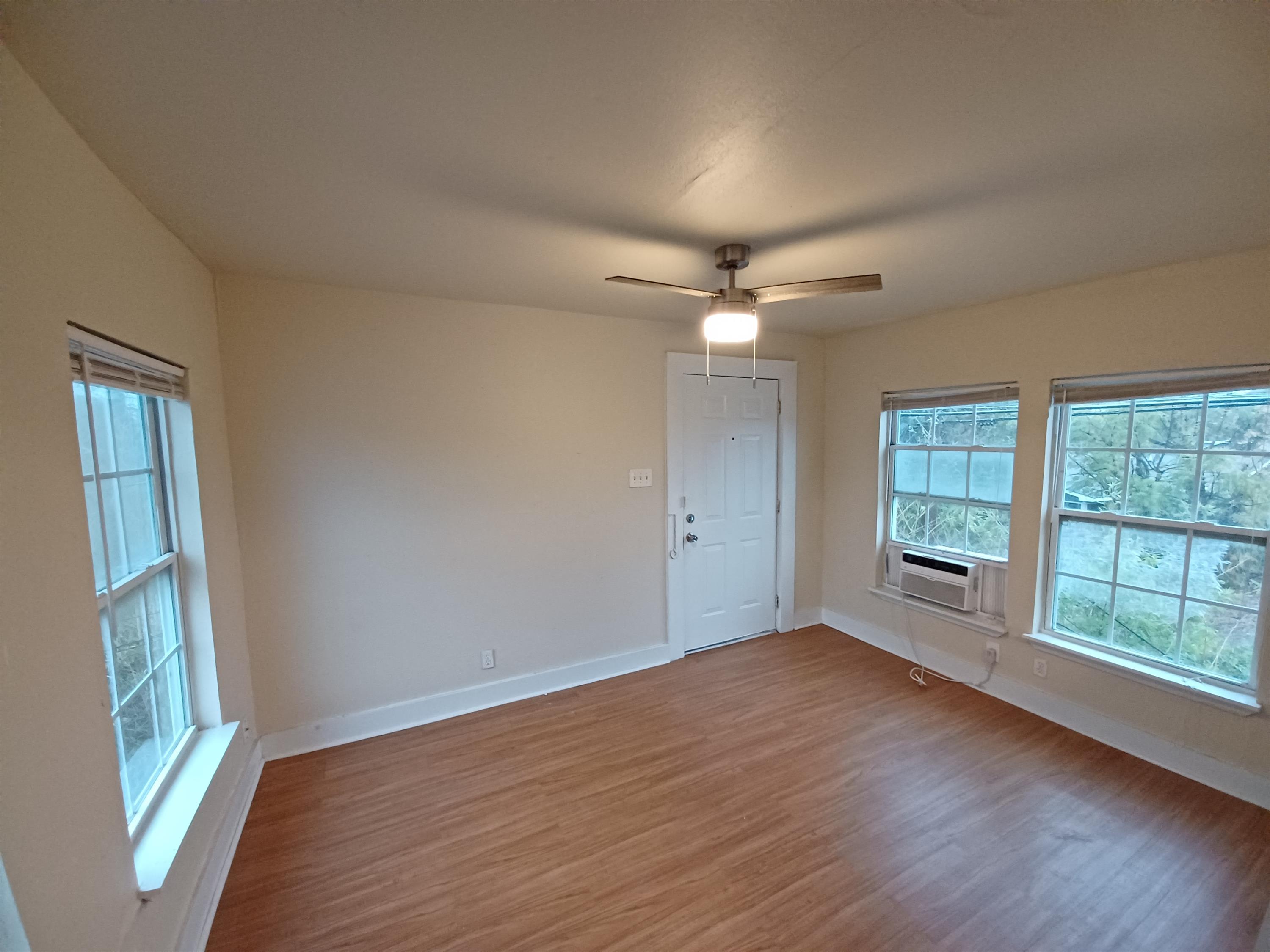 905 West Lynwood Avenue – photo 4