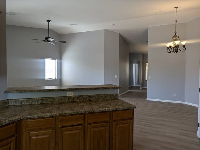 1206 West Prior Avenue – photo 5