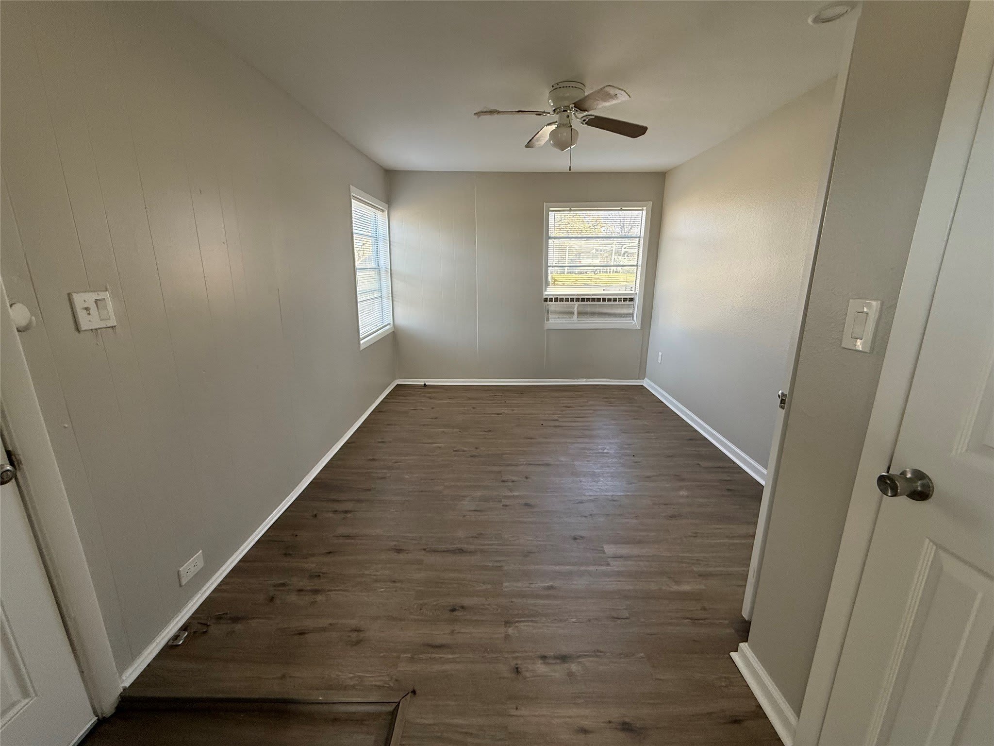 430 E Parnell Street – photo 4