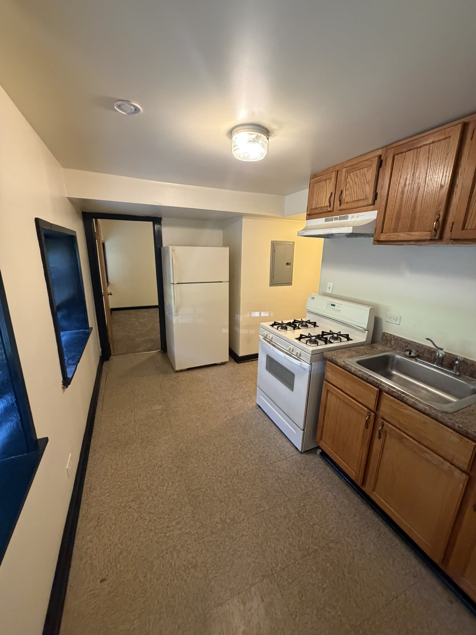 6408 S Harvard Ave – photo 3