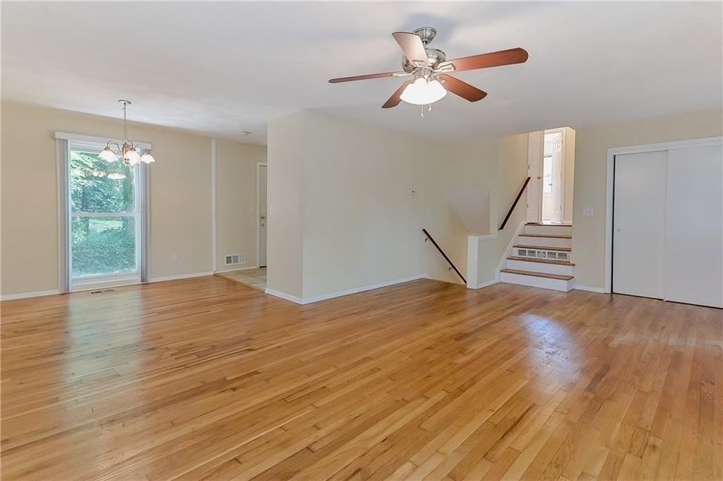 1935 Inverness Road Se – photo 5