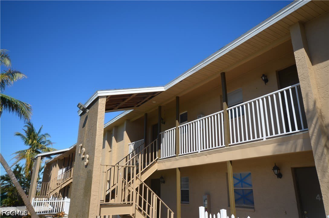 723 SE 10th Street – photo 3