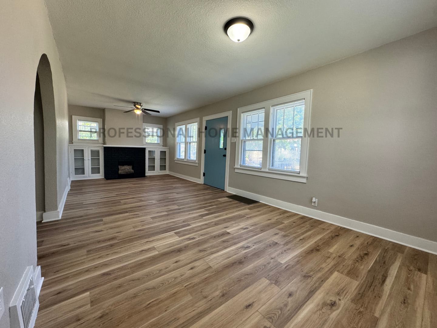 Coming Soon Don T Miss Your Chance On This One Of A Kind Property – photo 2