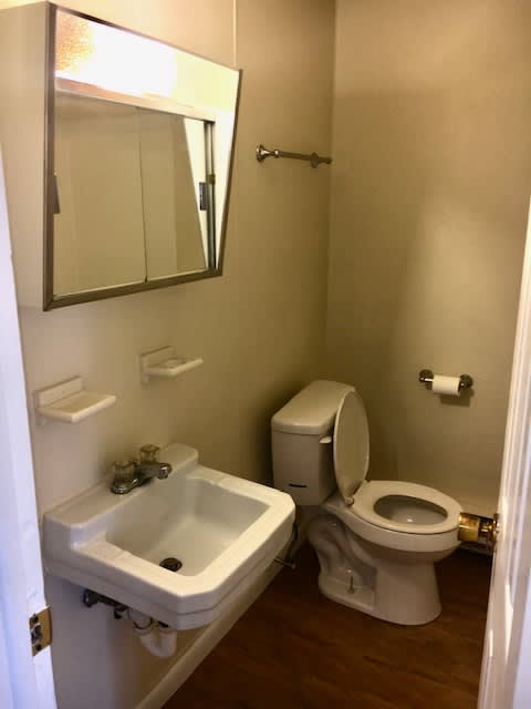 241 Marietta Ave – photo 5