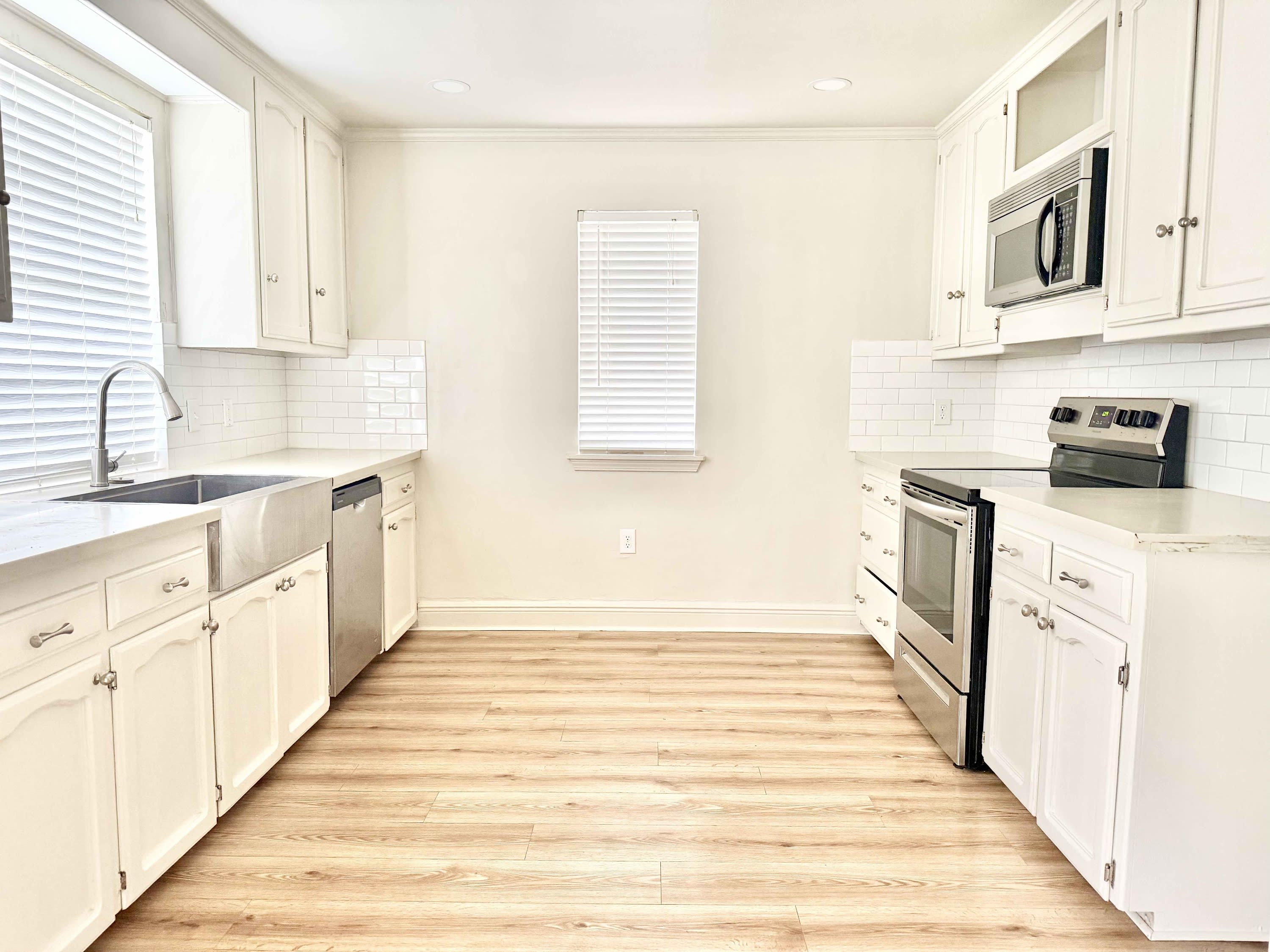 7980 Lasalle Avenue – photo 2