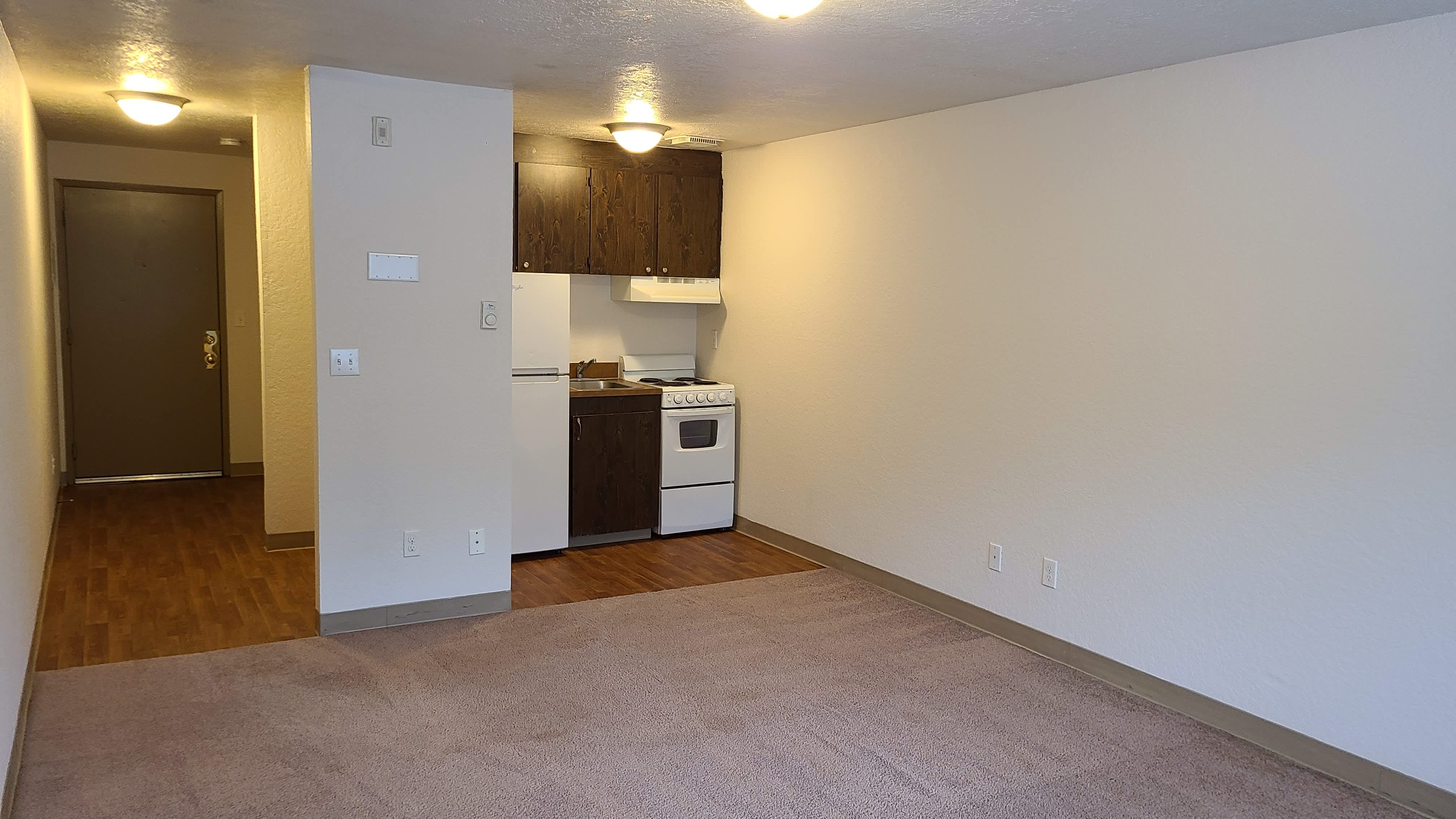 1625 Kent Des Moines Road – photo 2