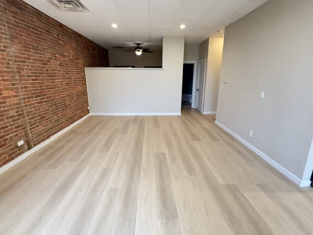 64 1/2 Lincolnway – photo 3