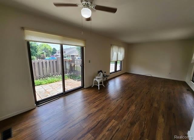 31573 GREEN MEADOW Lane – photo 5
