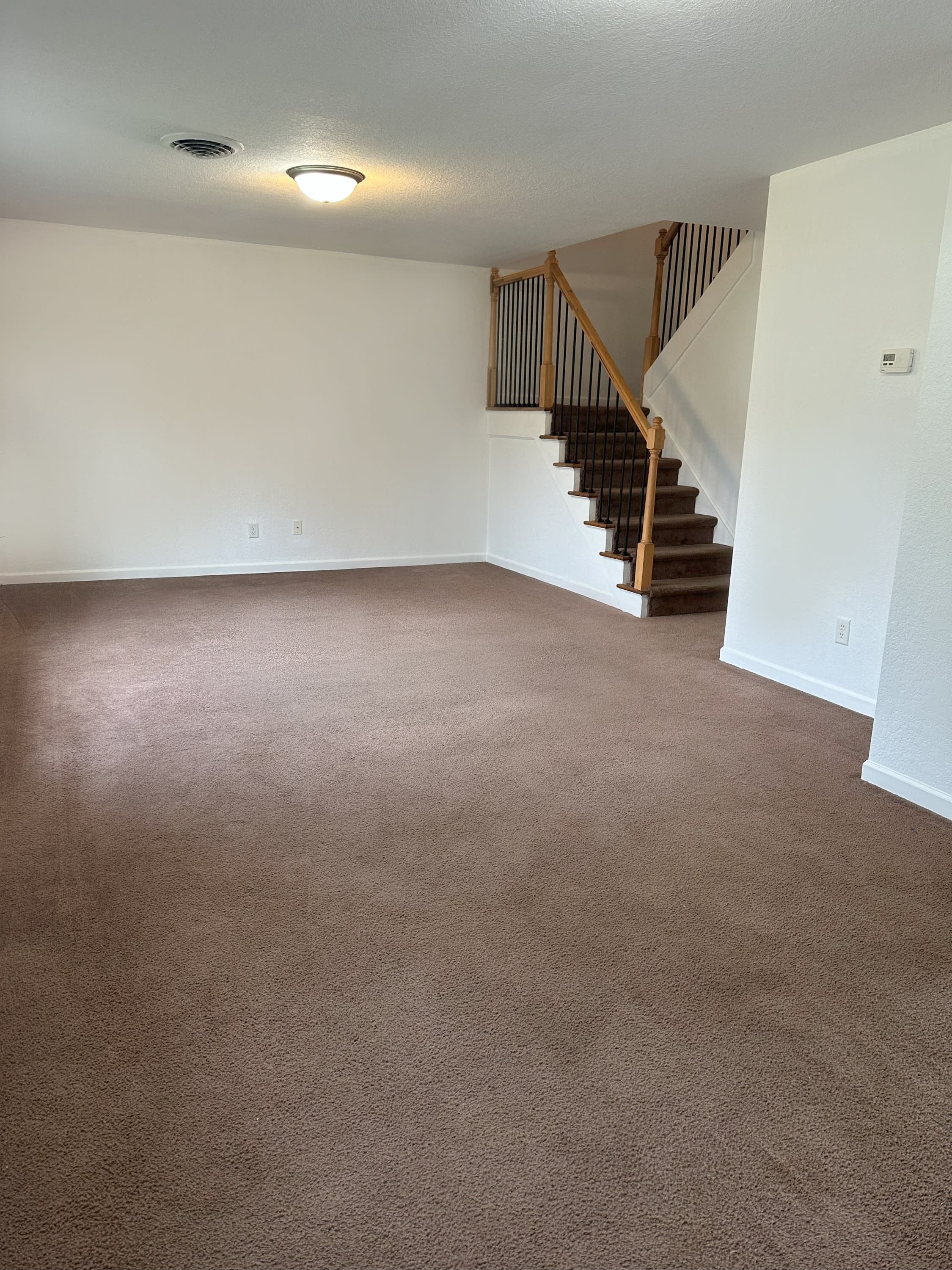 1005 N LINCOLN ST – photo 2